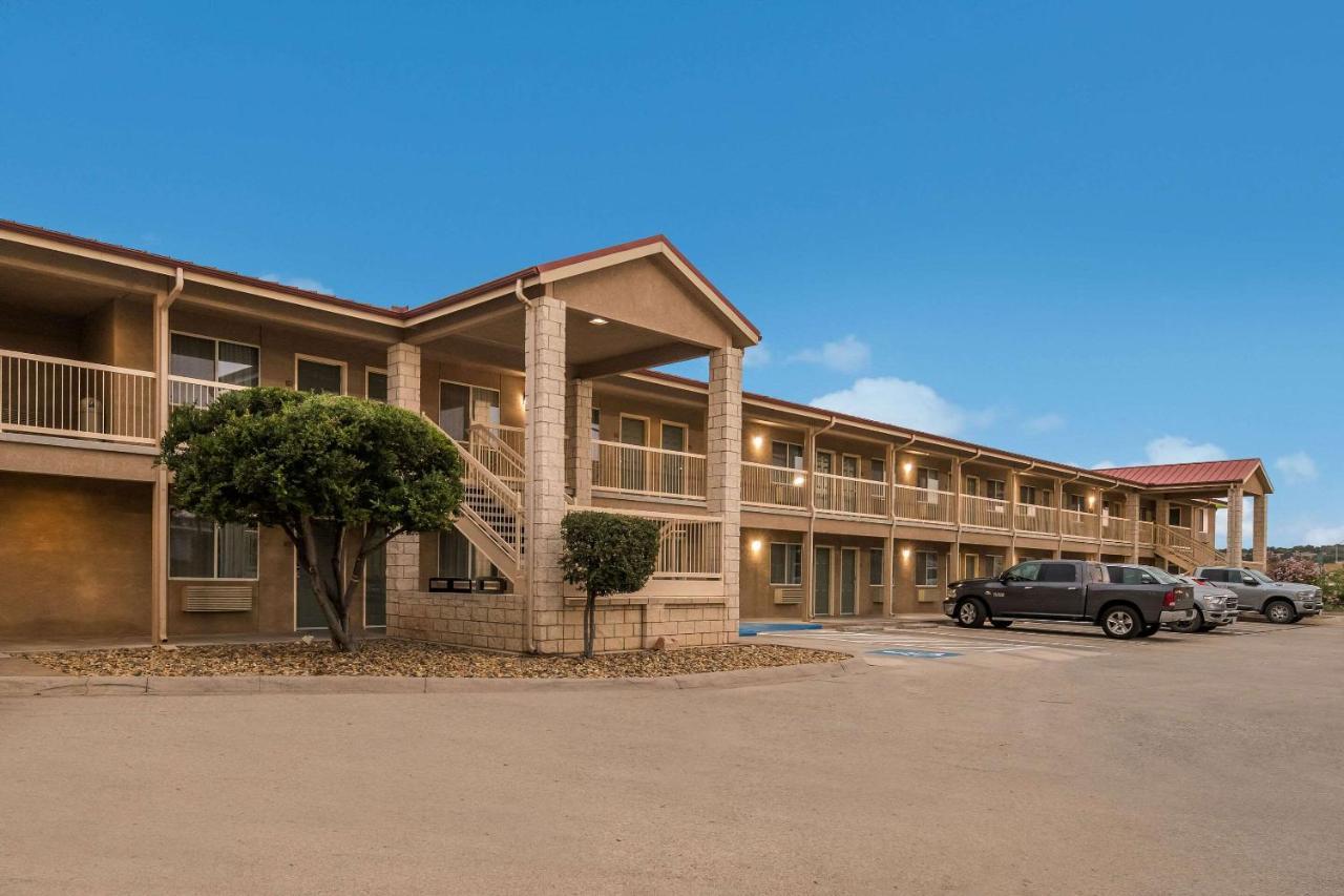 Quality Inn Sonora Εξωτερικό φωτογραφία